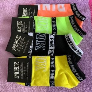 NWT PINK VICTORIA SECRET SOCKS